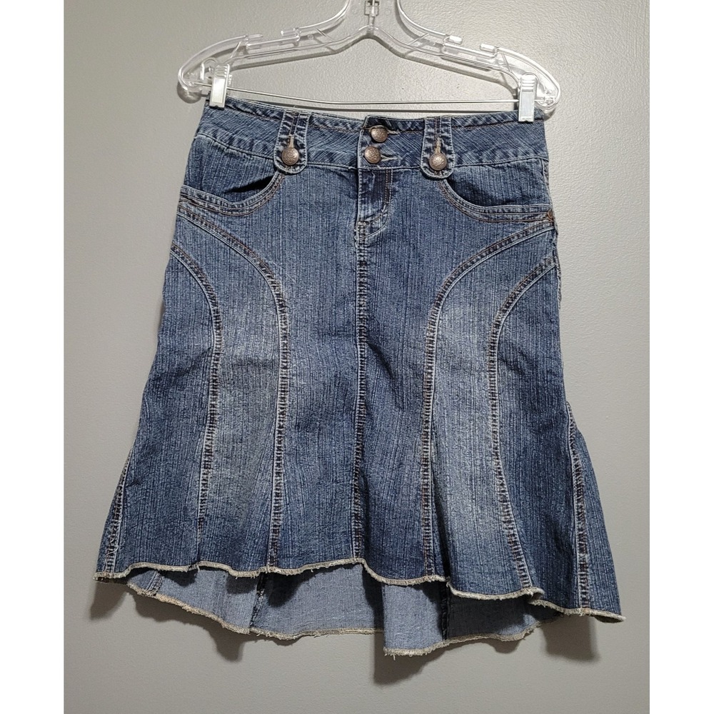 Jolt Women's Denim Front Zipper and Button Closure Knee High Skirt Size 5